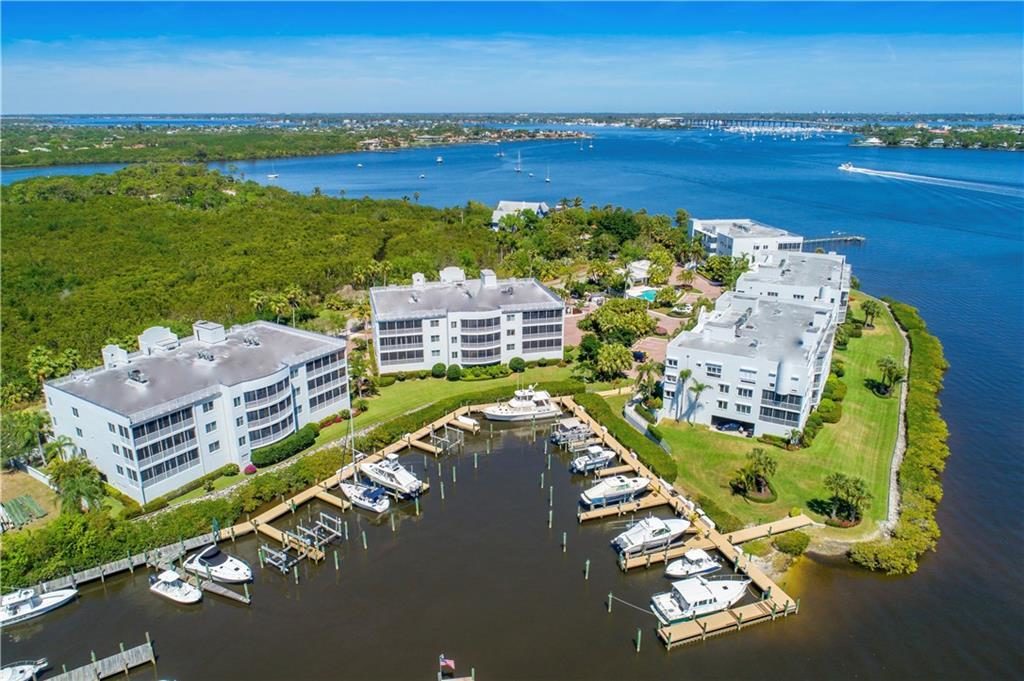 The Admiralty Palm City Marina