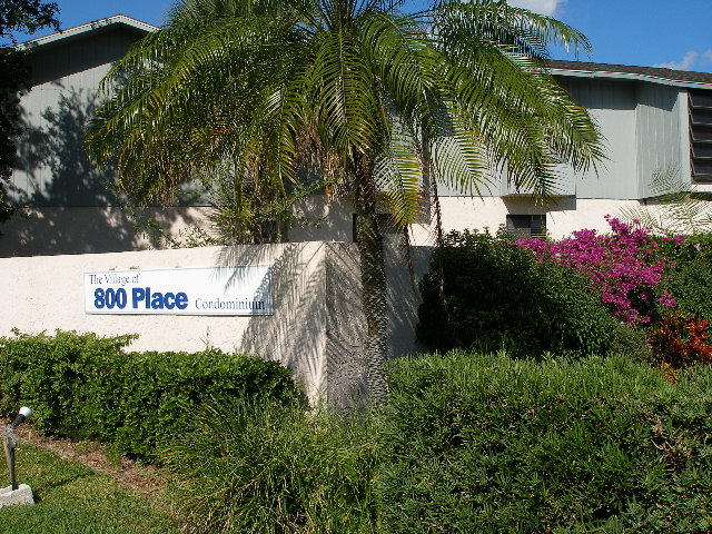 The Village of 800 Place Condominium Sign