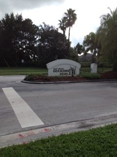 Sawgrass Lakes Sign